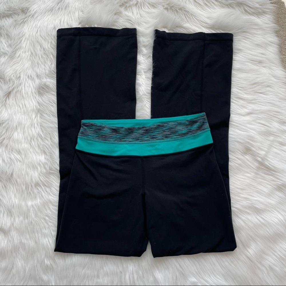 Lululemon Athletica Reversible Full Length Leggings Teal Black Size 6 - Picture 3 of 6